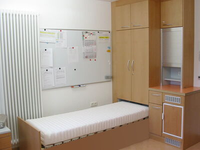 Belitec - Klappbett mit Schrank, Schrankwand mit Bett, Bettschrank